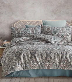 2 persoons beddengoed 240x220 cm+2 kussenslopen 65x65 cm katoensatijn