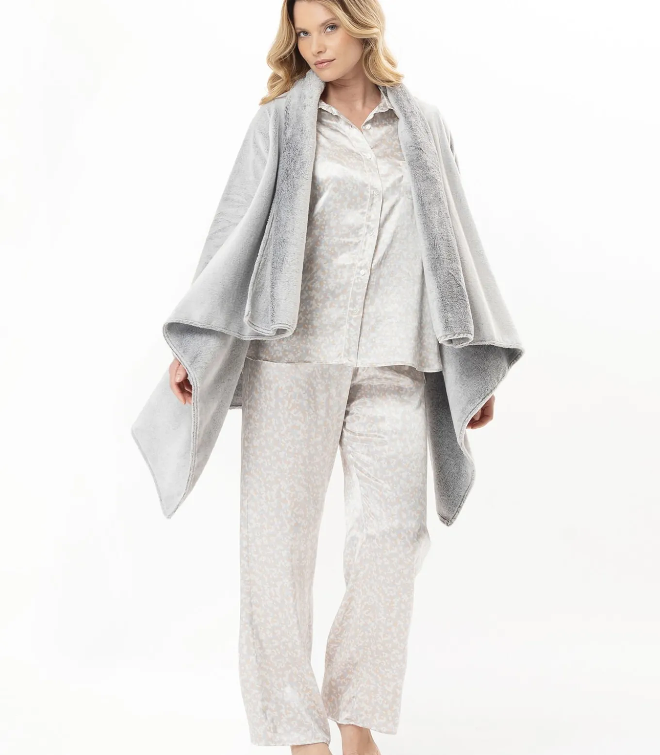 Asymmetrische jas van flanellen pluche ESSENTIEL 179