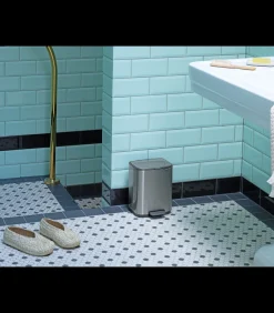 Brabantia Bo Pedaalemmer, 4 liter, stil sluitend, kunststof binnenemmer - Matt Steel Fingerprint Proof