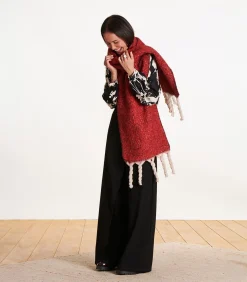 Brede rode omkeerbare sjaal