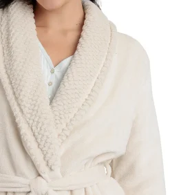 Climbing Toga Flowers