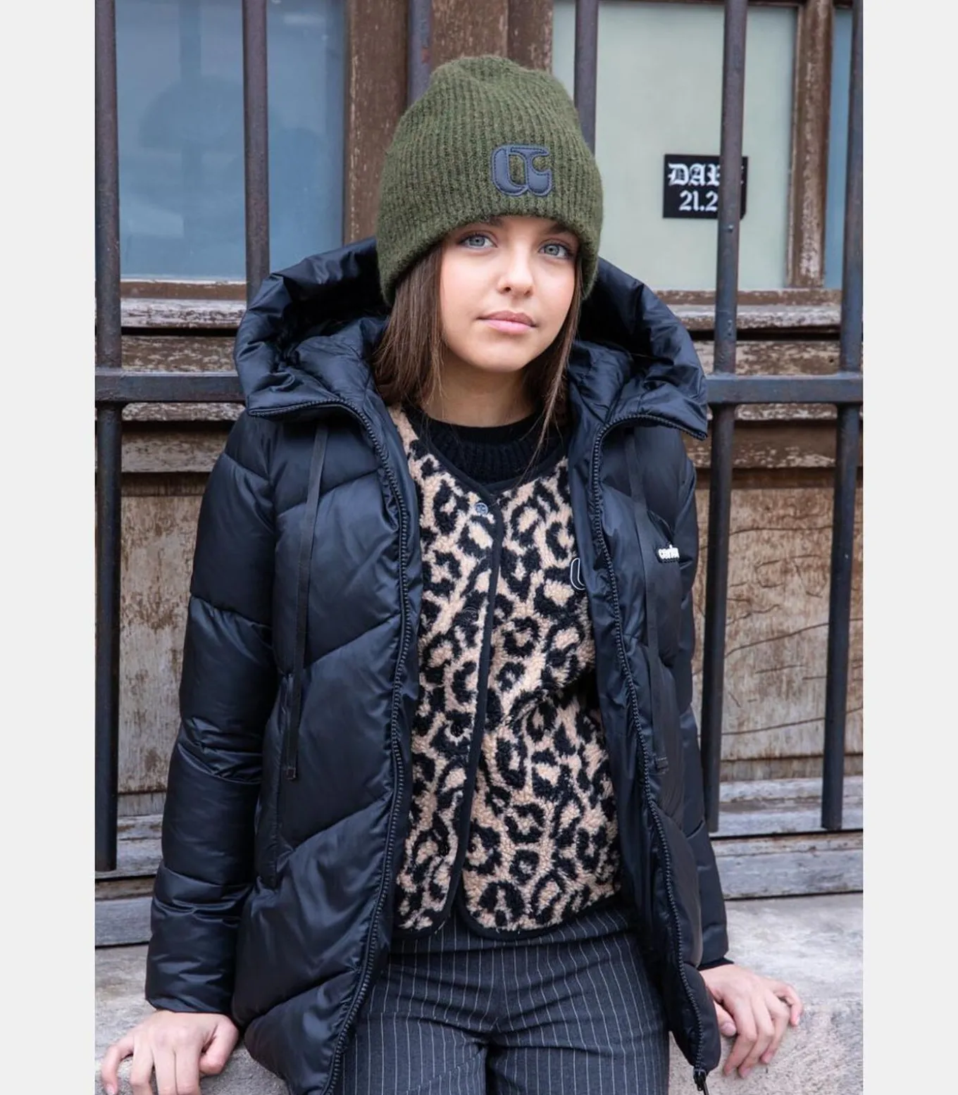 Donsjekker met capuchon KILIAGI