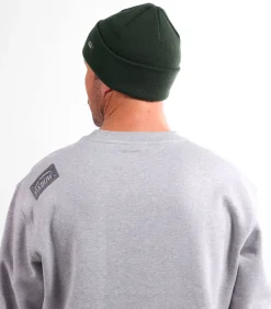 Effen muts met boord CRAIG