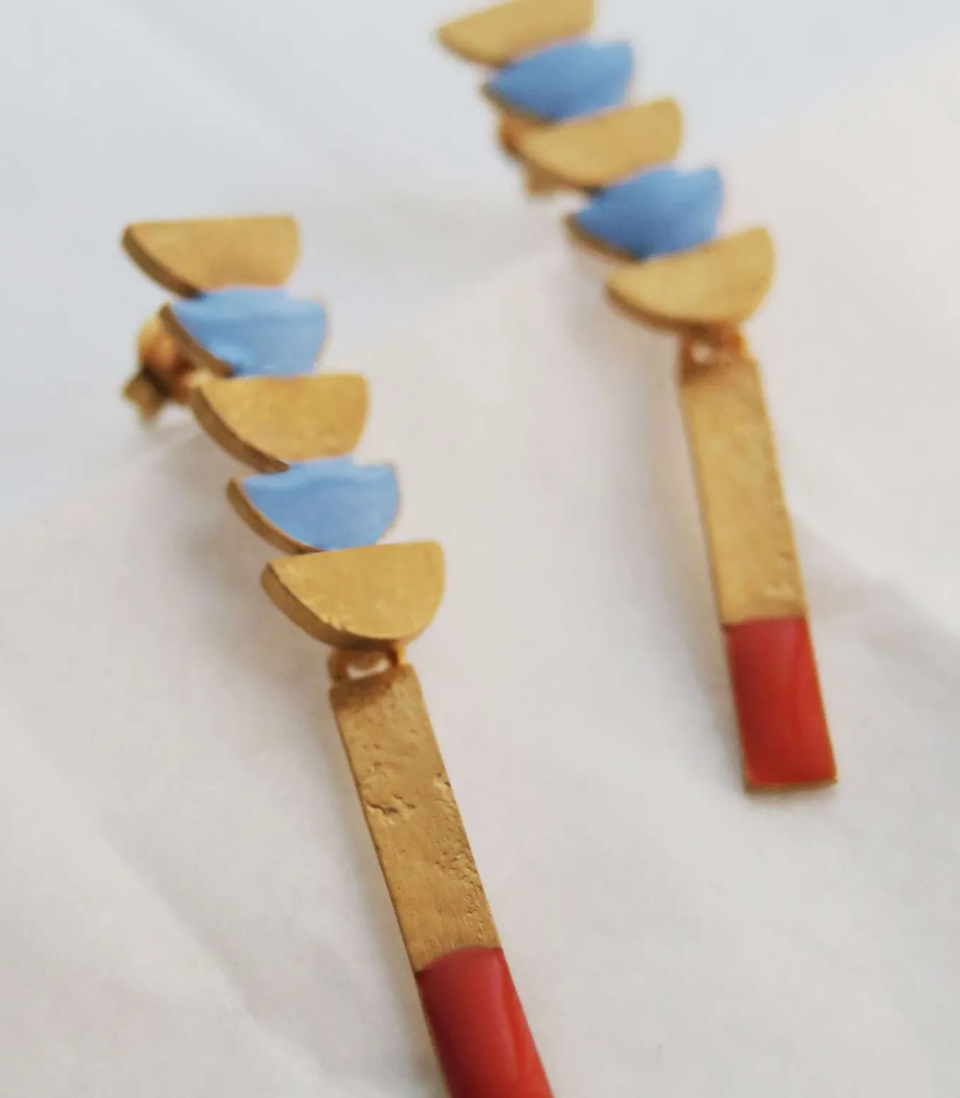 Geometrische en kleurrijke Somni oorbellen