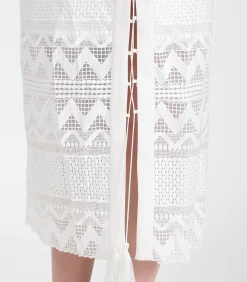 Geometrische kanten rok op kuitlengte