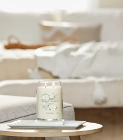 Geurkaars White Gardenia Signature Medium Jar