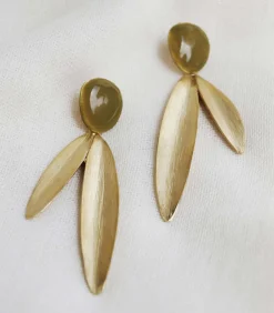 Gouden oorbellen Olivia met twee bladeren