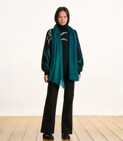 Groene sjaal van wol en zijde