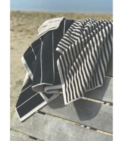 Handdoek “Raita”