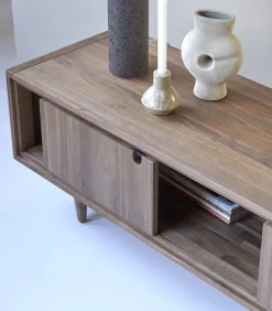 Jonàk - Tv-meubel van massief notenhout 140 cm