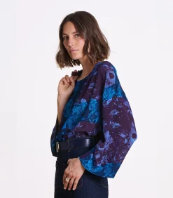 Korte paarse top met lange mouwprint