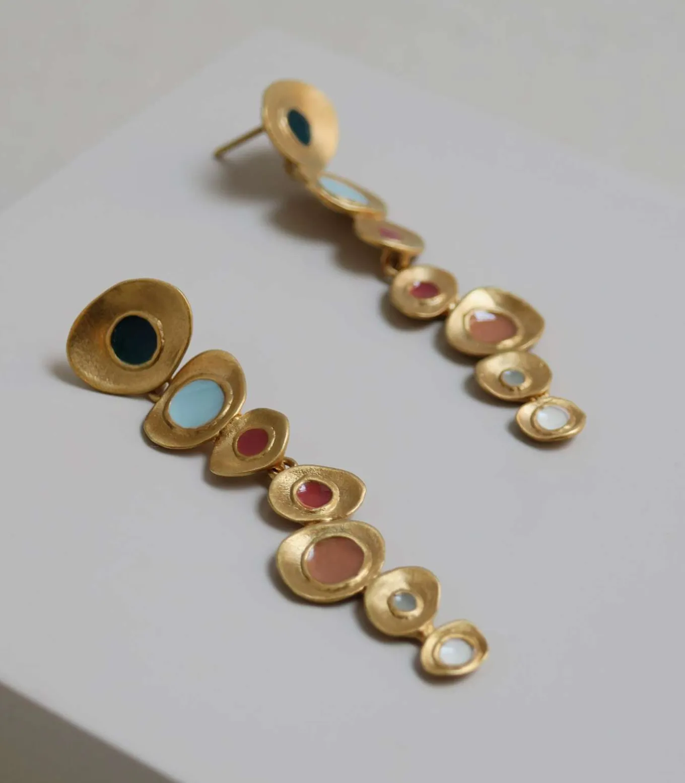 Lange gouden oorbellen Favorita Colors