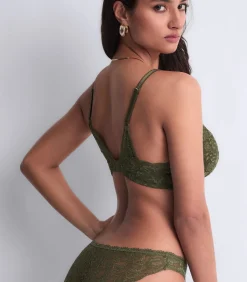 Plunge beha in sjaal model Rosessence