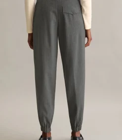 Relaxte cropped krijtstreepbroek