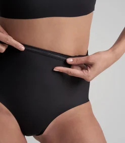 Sculpting Mid-Taille Slip