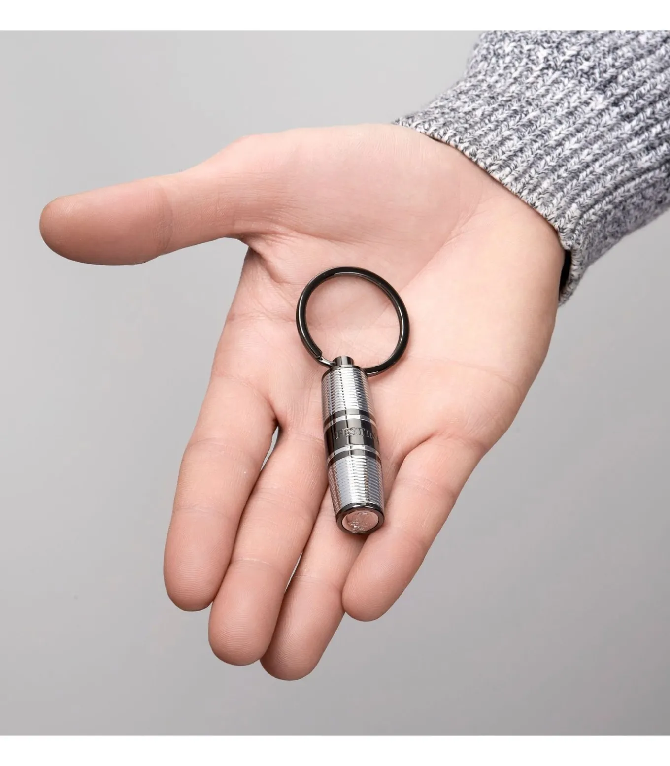 Sleutelhanger Bold Stripe Chrome & Gun