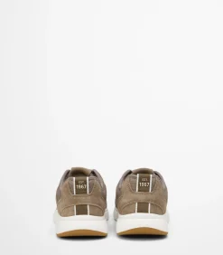 Sneaker model Niclas