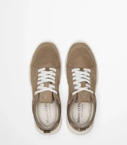 Sneaker model Niclas