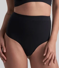 Soft Touch Seamless Mid-Taille String