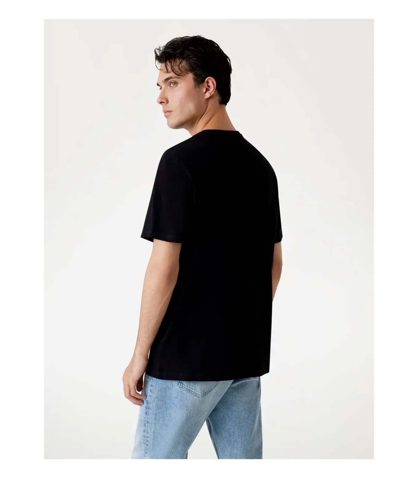 Ss Cn Guess Triangle Tee