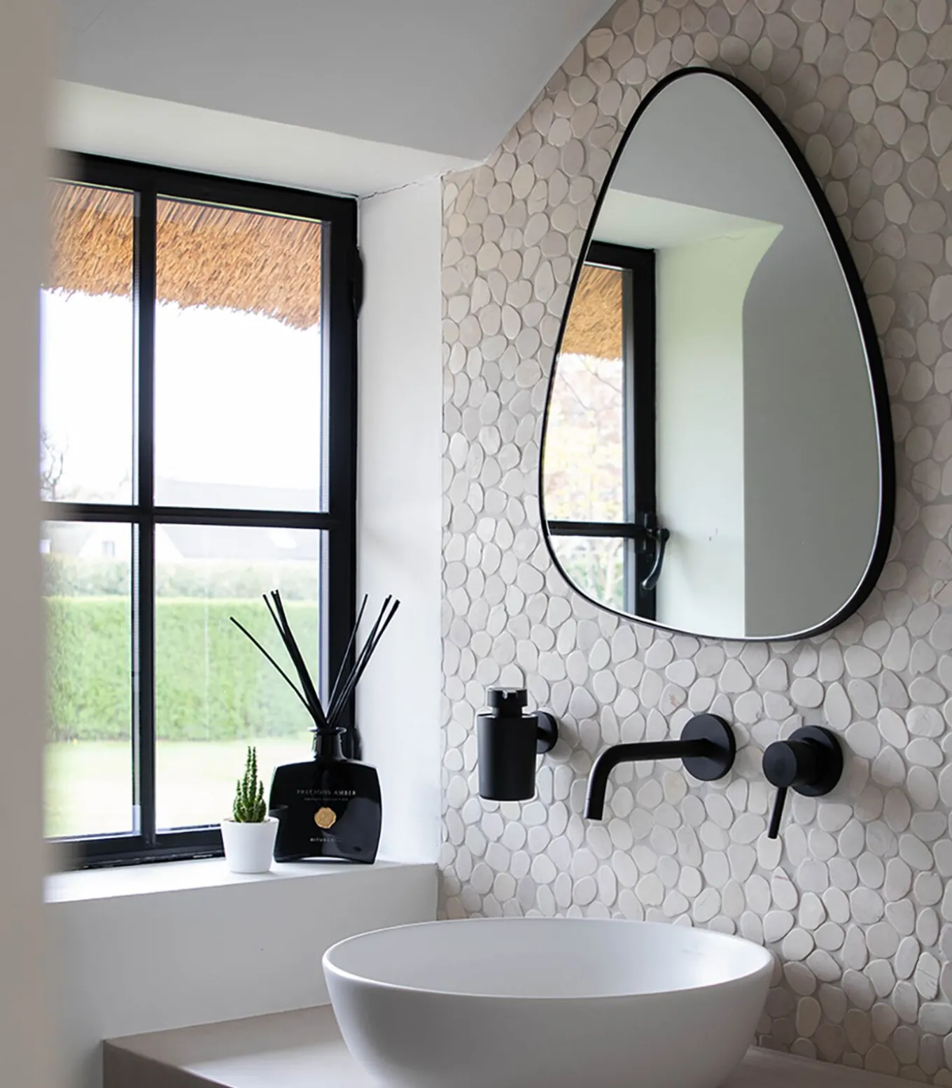 Stone Large - Spiegel - Zwart