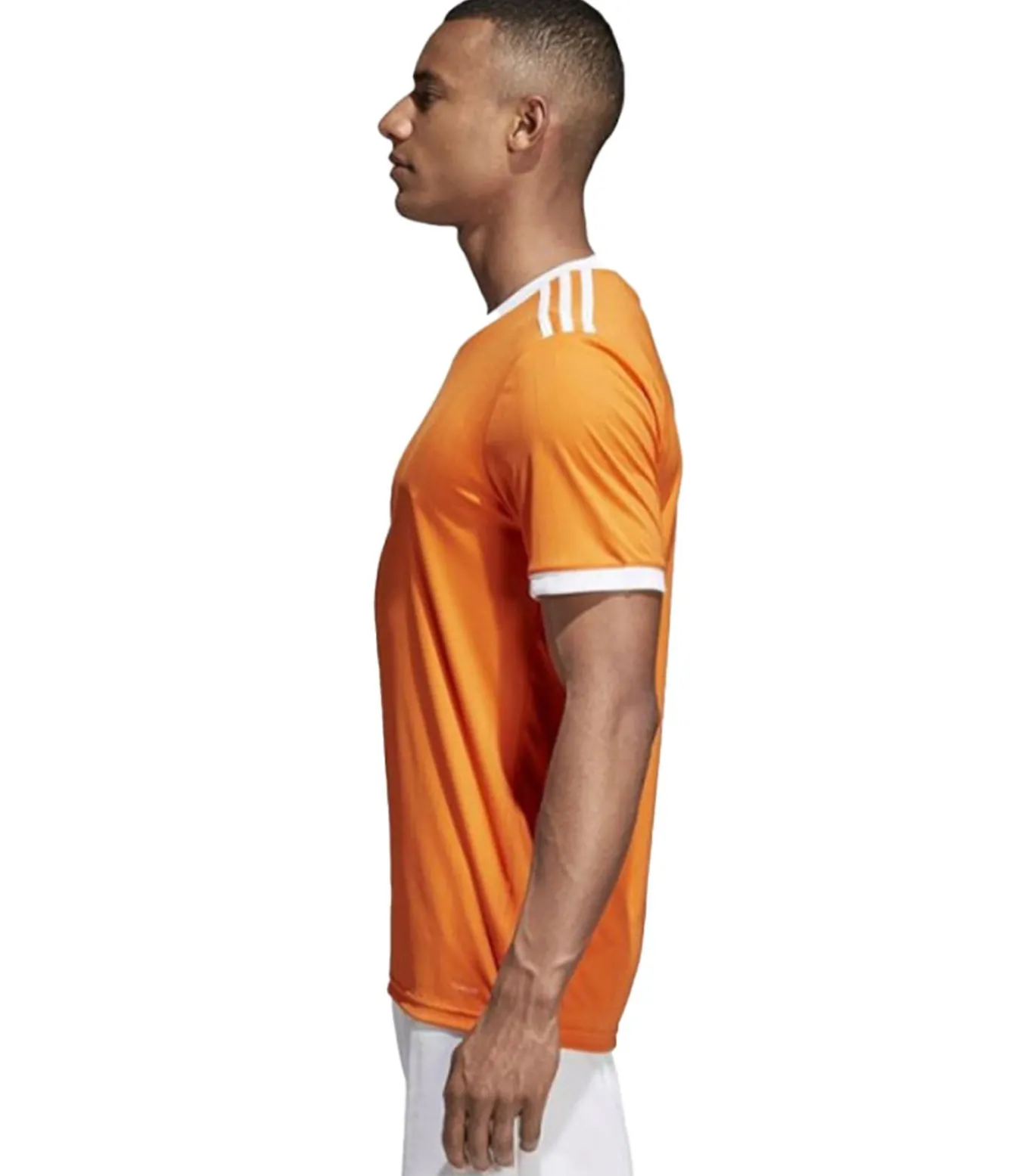 TABLE 18 - Bal - Oranje