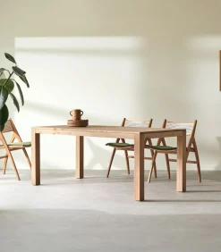 Tafel in massief eikenhout met knoesten 6-8 pers. Eden