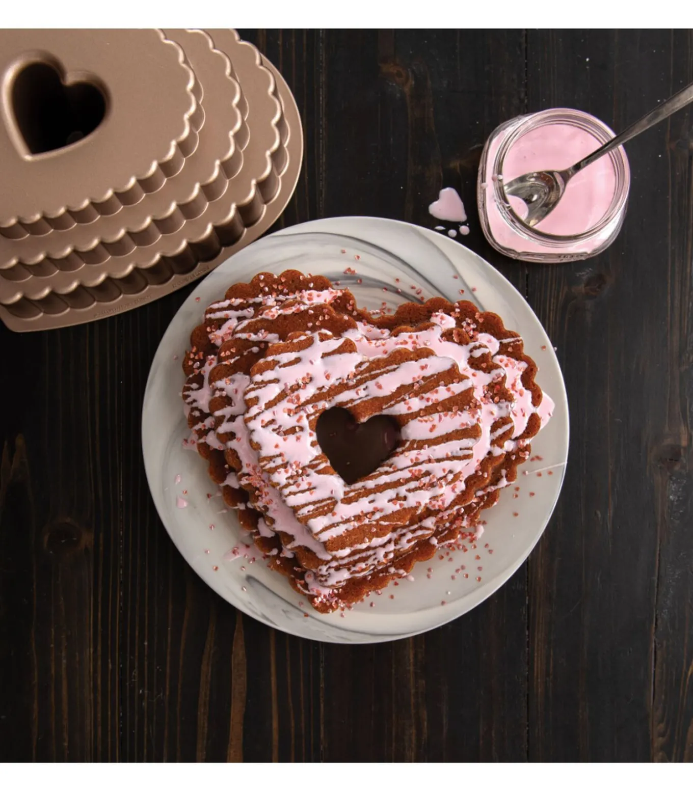 Tulband Bakvorm Tiered Heart Bundt Koper 27 x 25 cm / 2.8 liter
