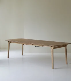 Uitschuifbare tafel in massief eikenhout 180x95 Clara