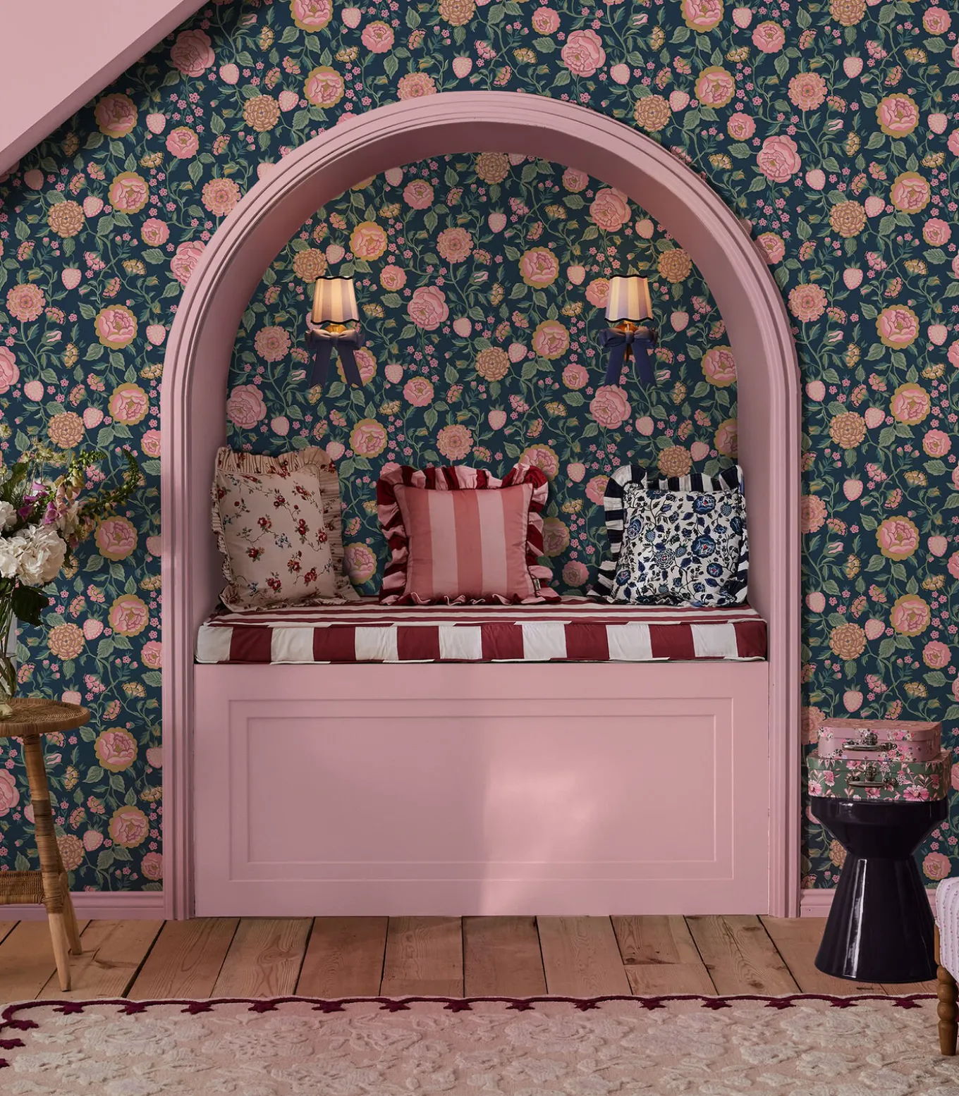 Vliesbehang Strawberry Garden Navy