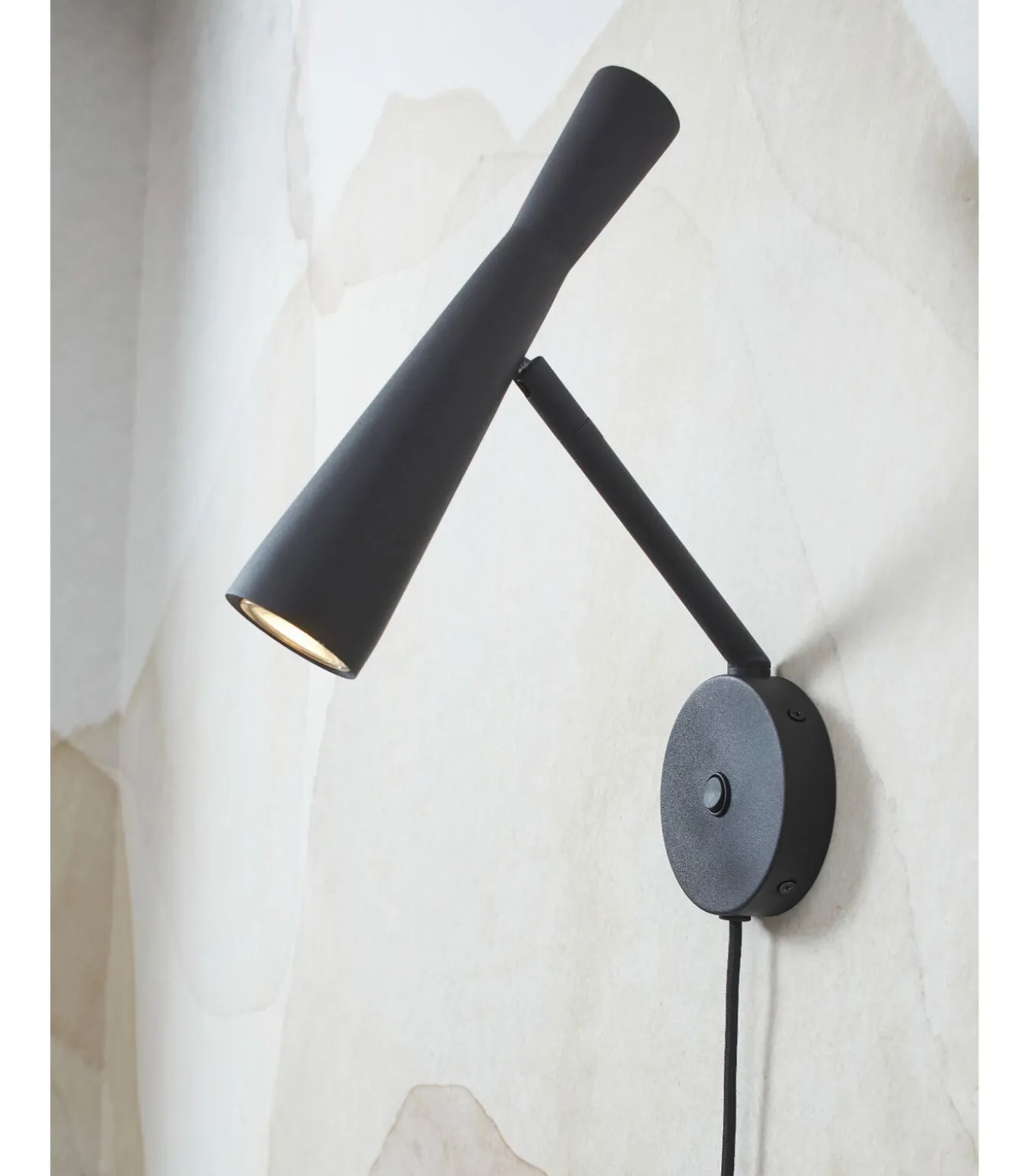 Wandlamp Bordeaux - Zwart - 10.5x26x34.5cm